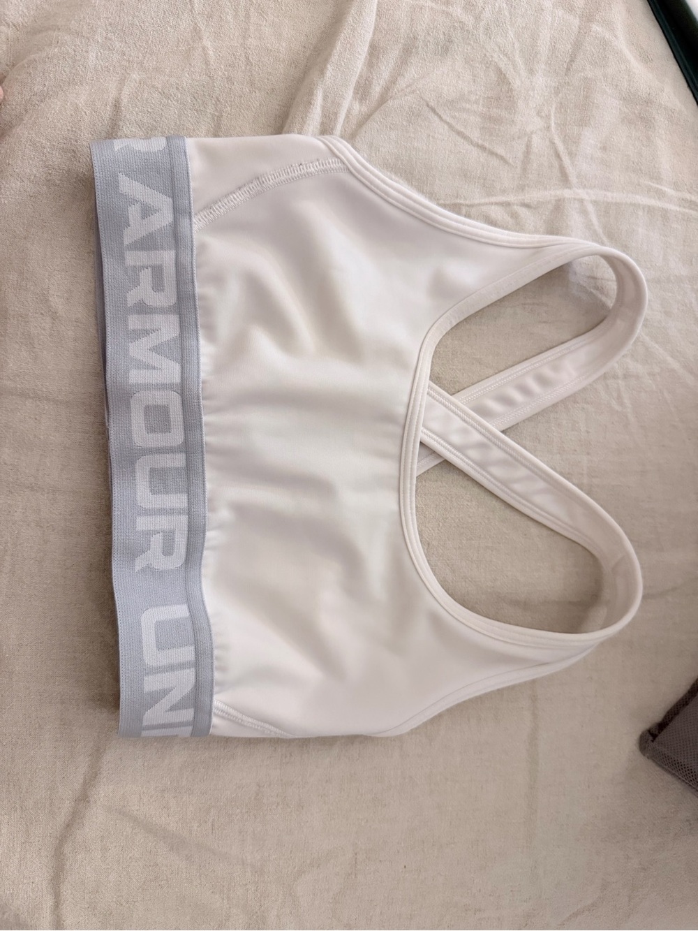 Under Armour Cream-White Crossback Logo Sports Bra